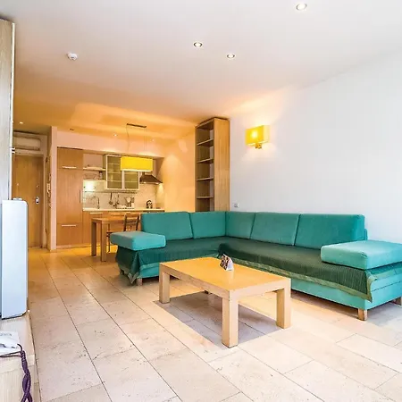 Apartment Beautiful In With Outdoor Swimming Pool, Wifi And Swimming Pool Novi Vinodolski
